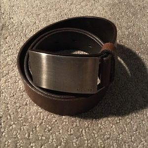 brown GUESS belt
